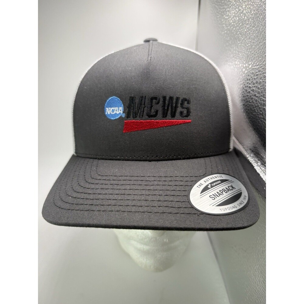 NWT Yupoong NCAA MCWS Men’s College World Series Hat Gray Snap Mesh